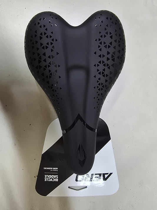 Aero Junior Saddle 20-24 Inch