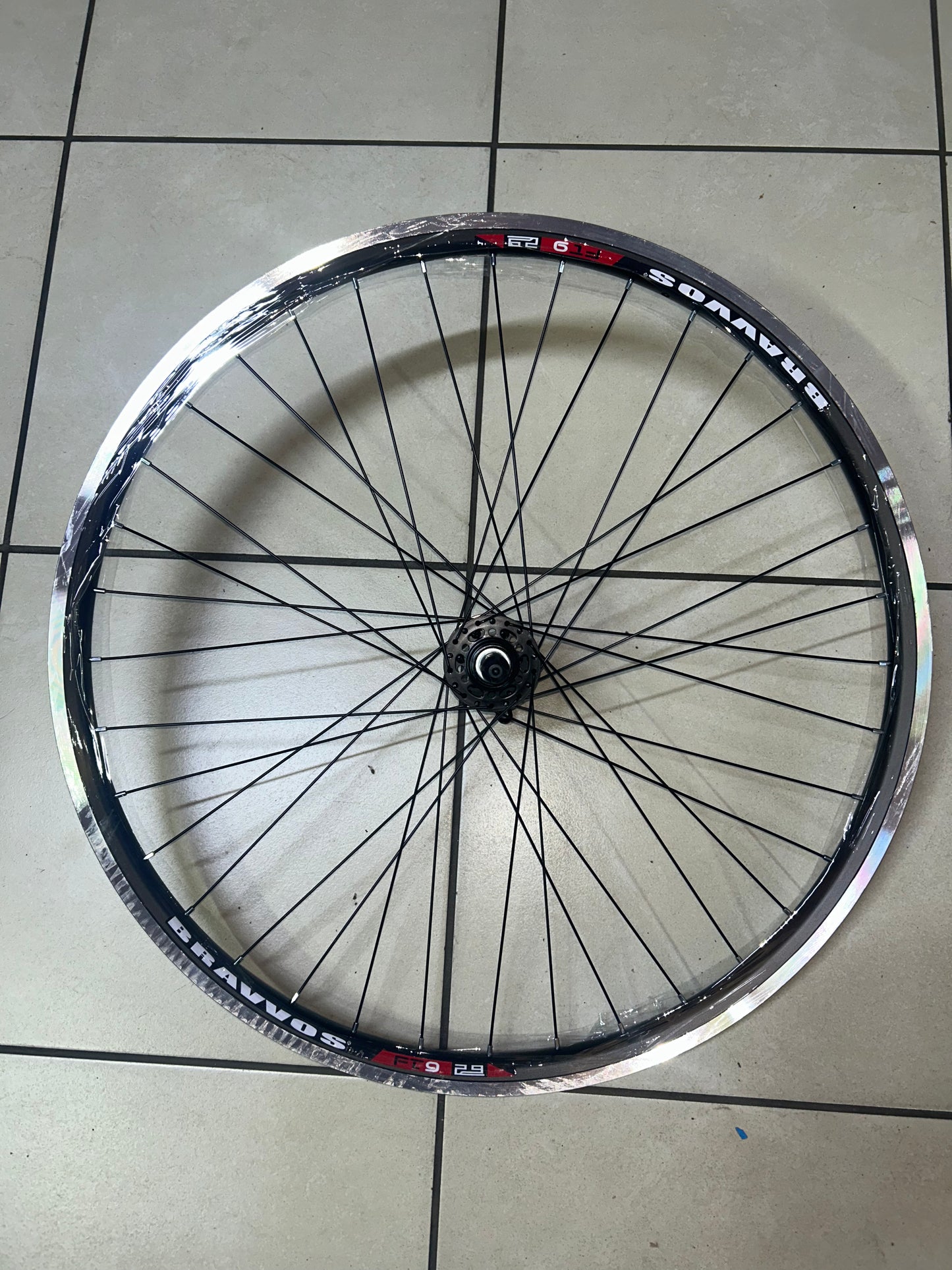 Wheel Rear Bravvos 29 Alloy Disc/V-Brake steel 6/7 Speed Q/Realse Ball Baring Cluster Hub WHE361