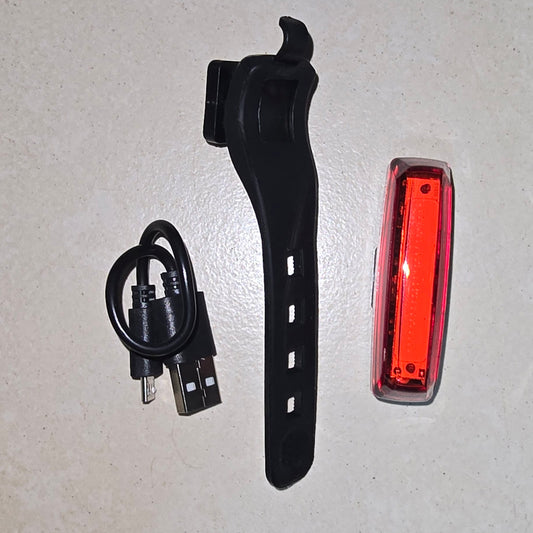 Bravvos light rear rechargeable red 35lm